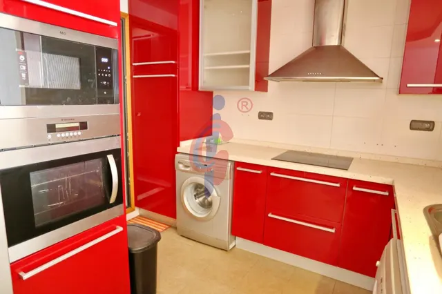 ESPACIOSA VIVIENDA EN EL CENTRO DE GUARDAMAR DEL SEGURA — 16