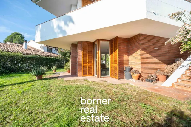 Espectacular casa con vistas despejadas y muy luminosa. - foto 4