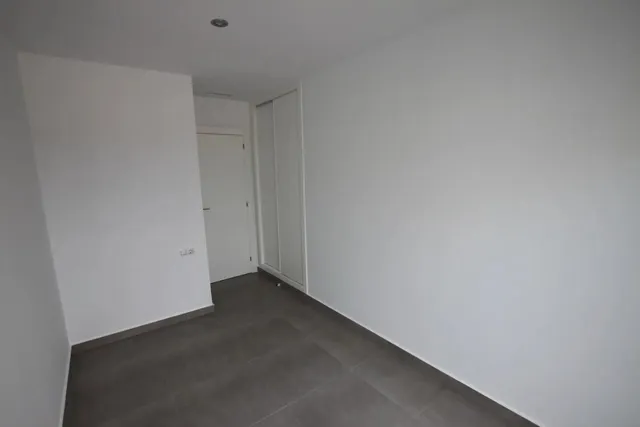 Villa 3 habitaciones 102m² en venta - Costa blanca sur — 28