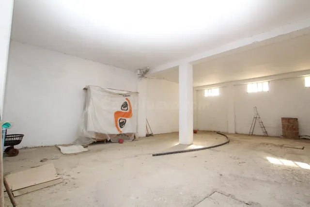 VENTA DE GARAJE/ ALMACEN PRIVADO - foto 4