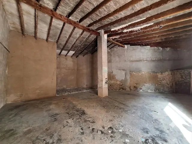 ✨Casa de estilo modernista con jardín privado y amplio garaje en el centro de Monóvar — 41