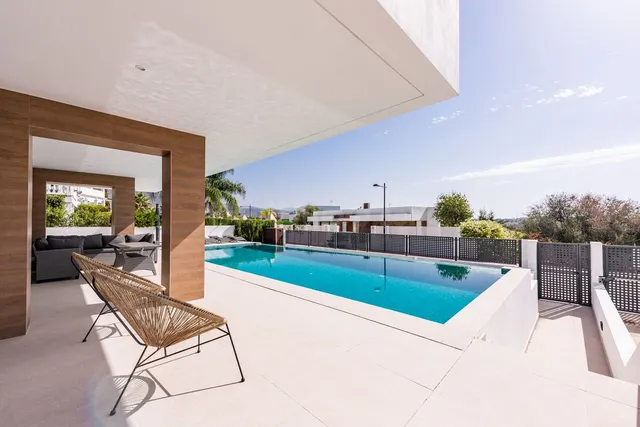 Chalet 3 habitaciones 220m² en venta - Costa Del Sol - foto 5