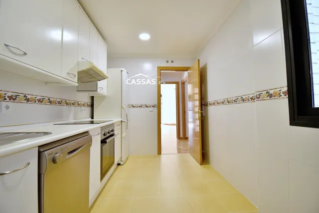 JARDINES DE MADRID con 2 habitaciones. Garaje, trastero y piscina. — 16