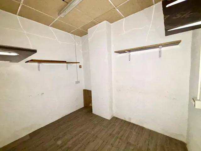 LOCAL COMERCIAL EN LA UNIÓN — 11