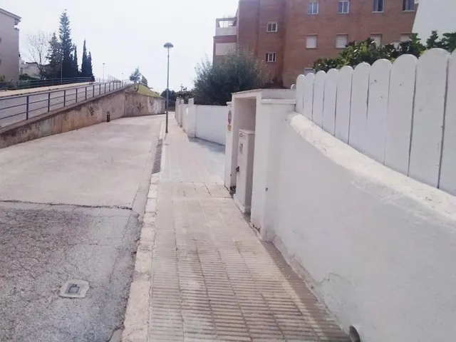 PARKING EN CUNIT MUY CERCA DE LA PLAYA — 21