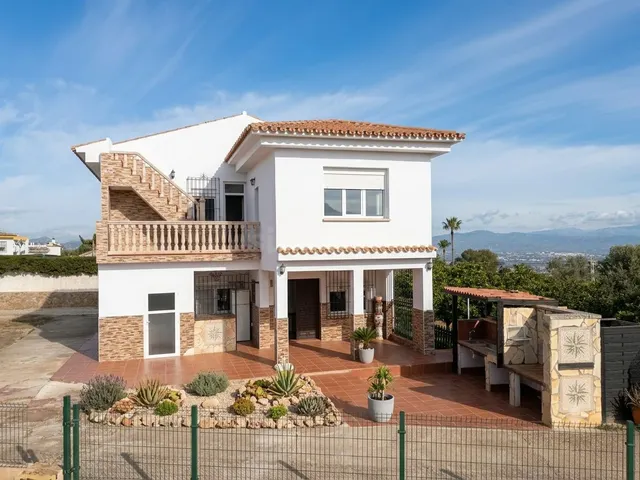 Chalet 4 habitaciones 147m² en venta - Centro — 4