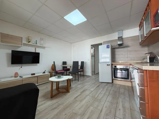 Fabuloso bungalow en planta baja, ideal para parejas — 8