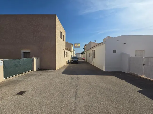 CHALET ADOSADO EN LA NUCÍA (BELLO HORIZONTE) — 22