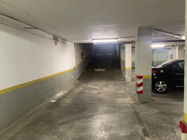 Plaza de garaje en el centro de Elda — 6