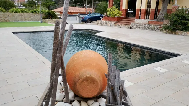 Espléndida Casa en Calafell, Zona Mas Romeu - Ideal para tu  - foto 5