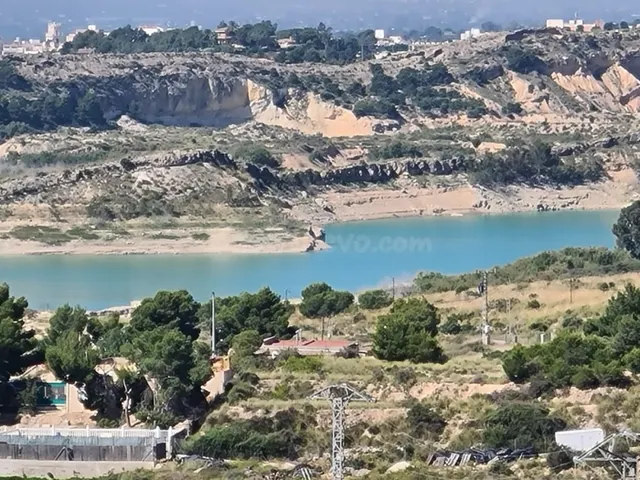 Parcela en el Pantano de Crevillent - foto 5