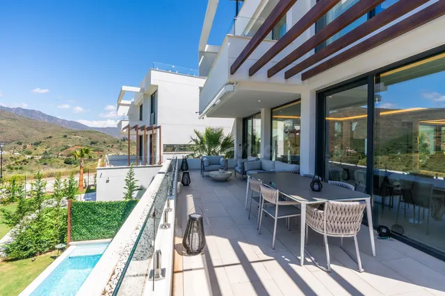 Chalet 4 habitaciones 362m² en venta - Riviera del sol - foto 3