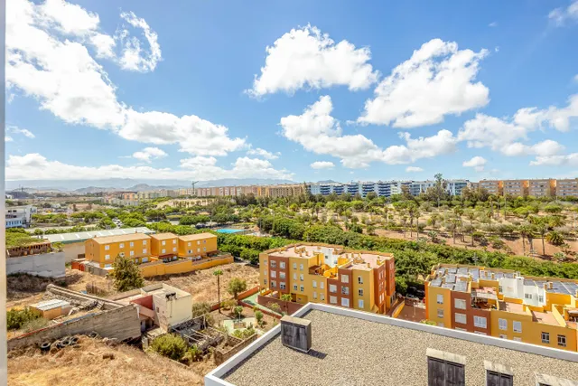 Ático de 3 dormitorios con 2 terrazas y vistas al Parque Juan Pablo II – 7 Palmas — 12