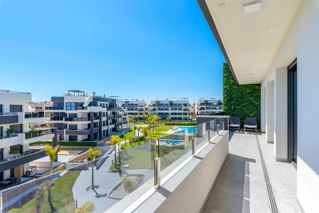 Ático 3 habitaciones 95m² en venta - Punta Prima — 28