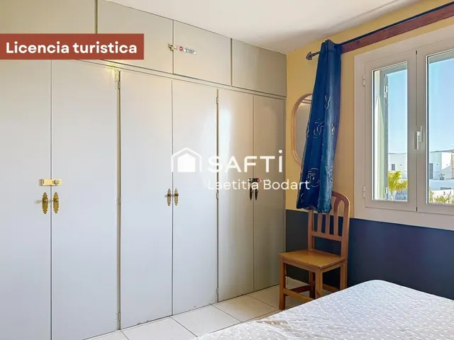 Casa de pescador con licencia turística y amarre - Empuriabrava — 21