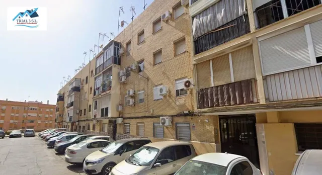 Venta de Piso en Alcalá de Guadaíra — 2
