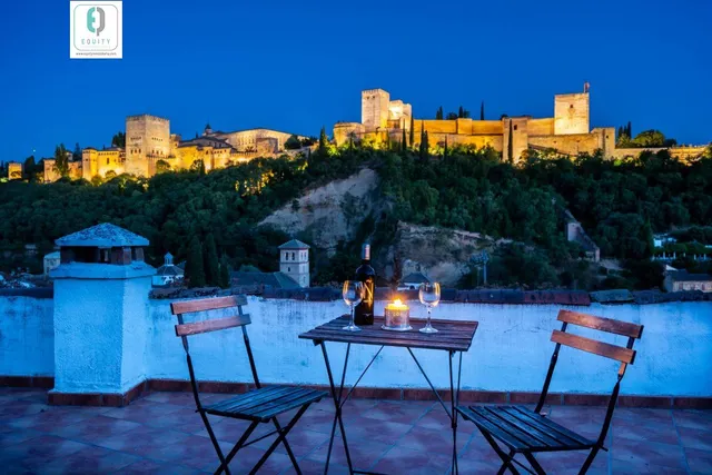 ESPECTACULAR CHALET CON VISTAS ÚNICAS A LA ALHAMBRA — 5