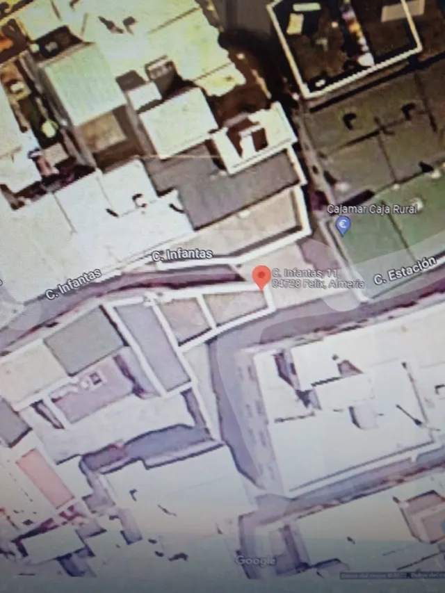 Solar en venta - Pueblo