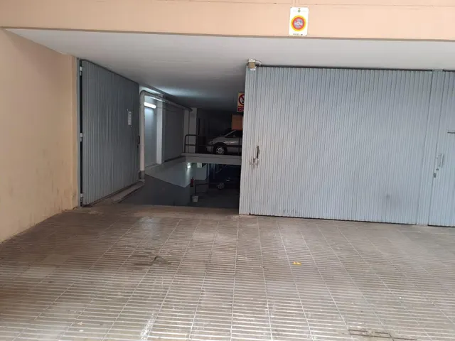 Se vende plaza de parking para MOTO — 2