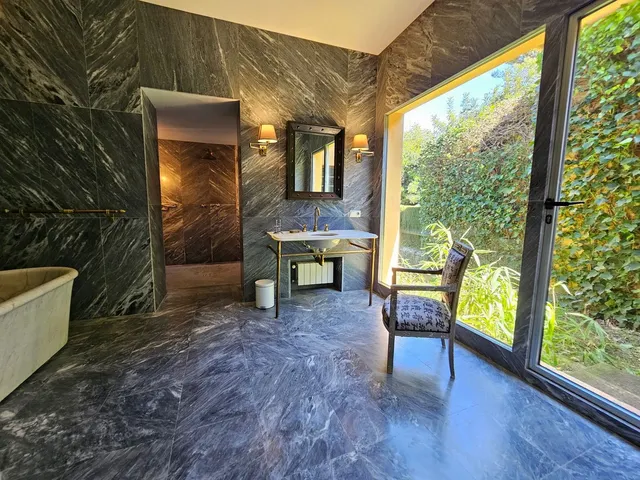 Chalet 6 habitaciones 2250m² en venta - Centro — 22
