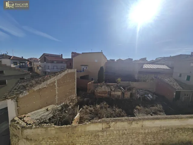 CASA EN CELLA — 44
