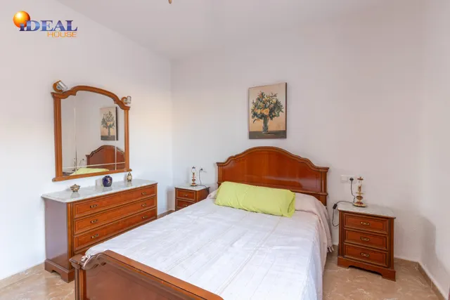 Edificio en venta completo junto a Gran Vía- Bajo Albaicín — 27