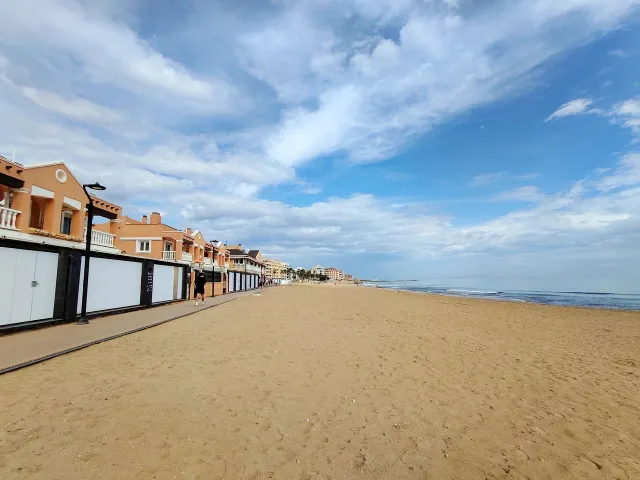 APARTAMENTO DE 2 DORMITORIOS 1 BAÑO EN TORREVIEJA ( ALICANTE ) — 23