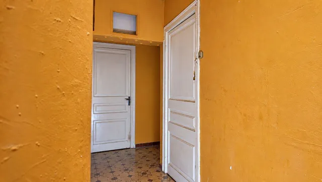 Local con trastienda en venta en calle Aragón, Barcelona: 157 m2 ideal para loft o estudio — 24