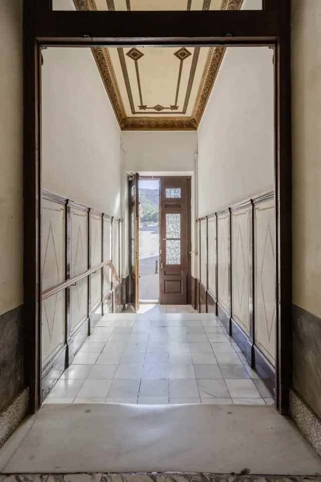EDIFICIO HISTORICO EN PLENO CENTRO DE LA UNION — 31