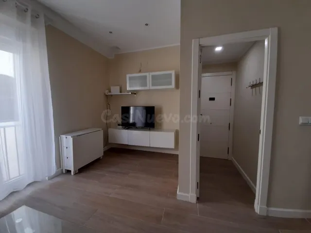 Ático exclusivo con terraza de 20 m2 en el Centro de Cádiz – - foto 4
