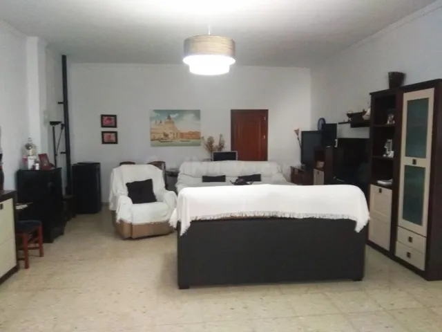 LOS MOCHOS - CASA CON NEGOCIO PARA ALIMENTACION U HOSTELERIA - foto 5