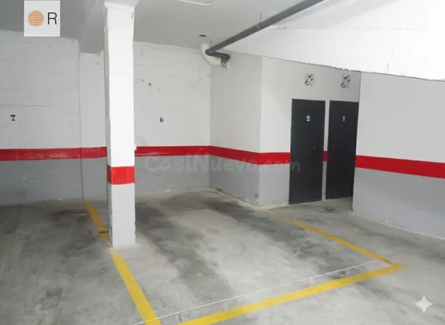¡Oportunidad Única! Parking y trastero en Córdoba - Av. Barc - foto 3