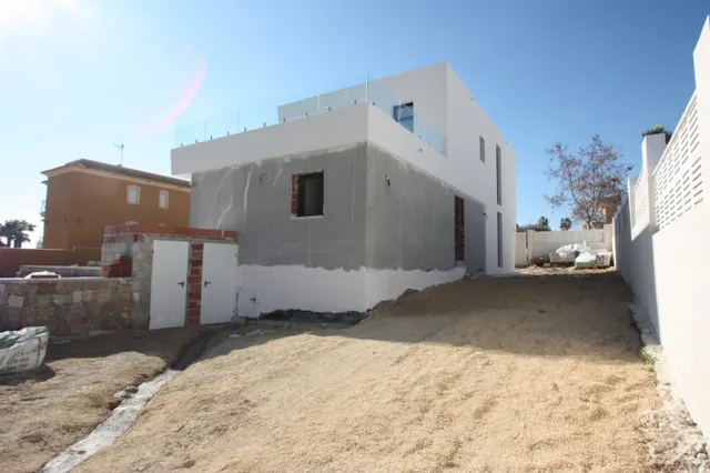 Preciosa villa en venta de estilo moderno en Calpe — 19