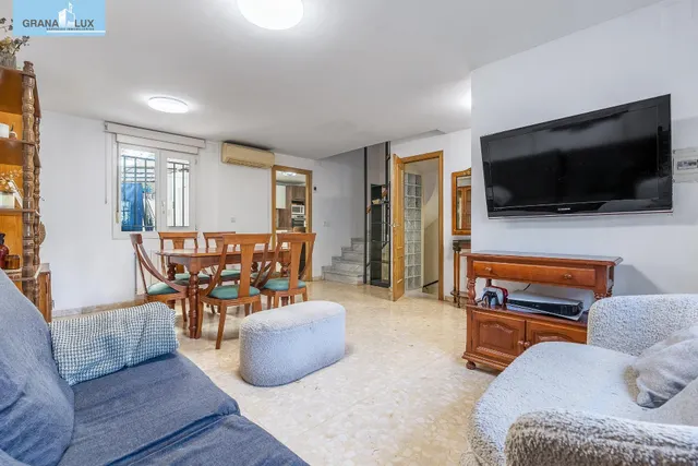 ¡oportunidad! casa junto a estación de autobuses — 7