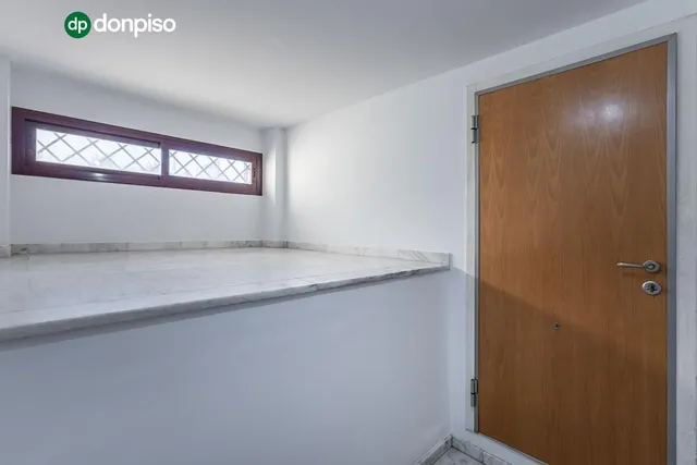 Ático dúplex junto Alhamar con 2 garajes y 2 trasteros — 25