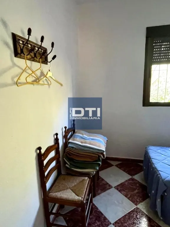 Casa de pueblo en las cefiñas — 43