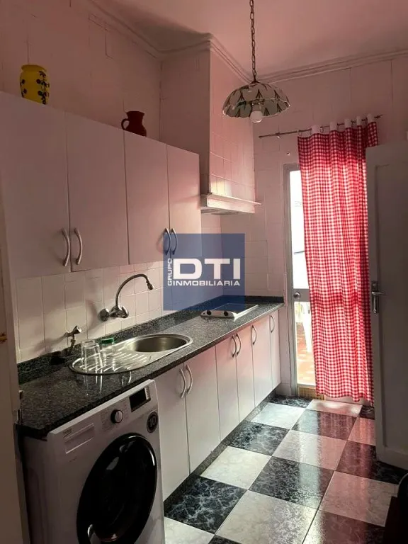 Casa y local en cortegana — 29