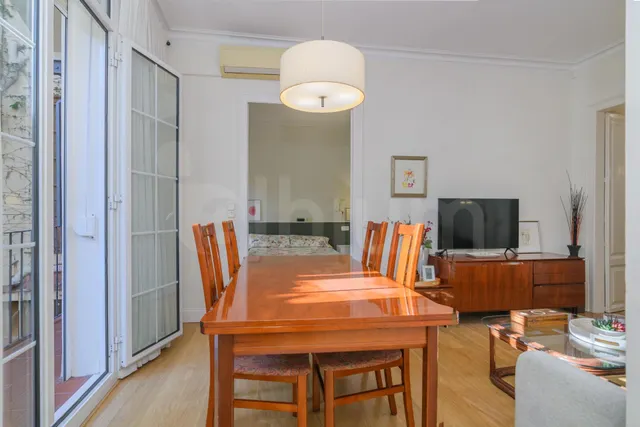 Vivienda con balcón y ascensor en pleno corazón del Gòtic — 33