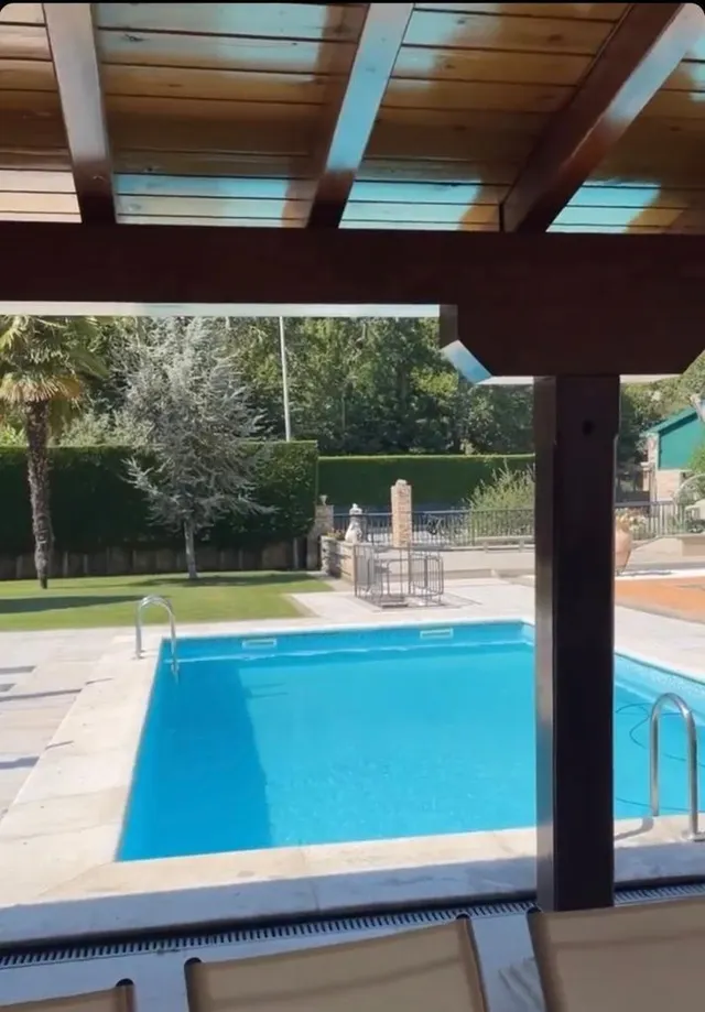 ESPECTACULAR FINCA CON CHALET A 5 MIN DE PONFERRADA — 30