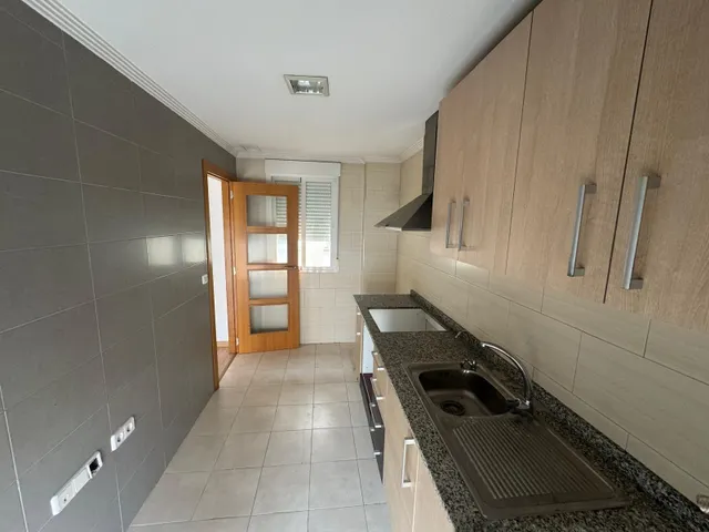 ✨ ¡Amplio dúplex con terraza en pleno centro de Elda! — 8