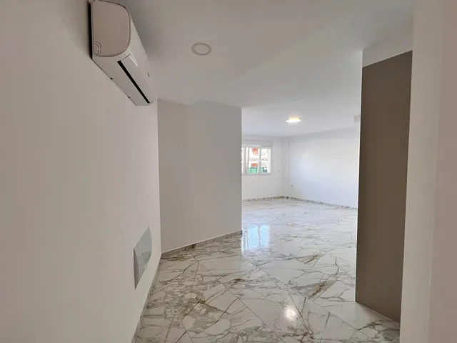 TODO REFORMADO! APARTAMENTO A 100 METROS DE PLAYA ,TORREVIEJA — 9