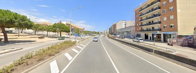 ¡ATENCIÓN INVERSORES! TERRENO URBANO EDIFICABLE EN VENTA EN  - foto 3