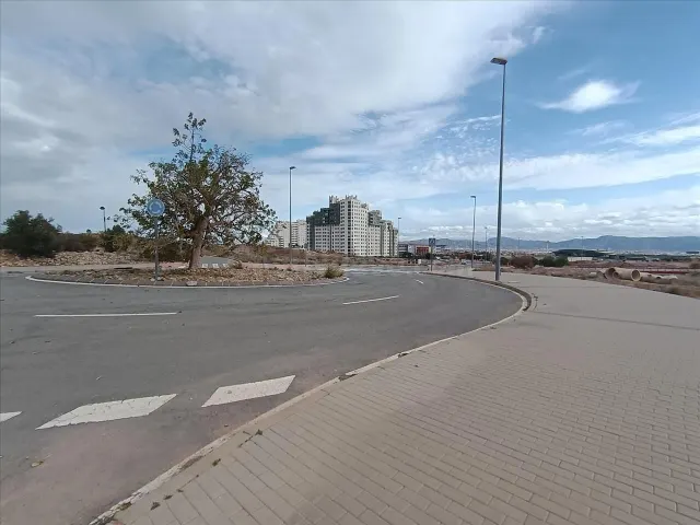 Venta de Suelo Urbano Residencial en Parcela. 102(RG.2.01),Z - foto 5