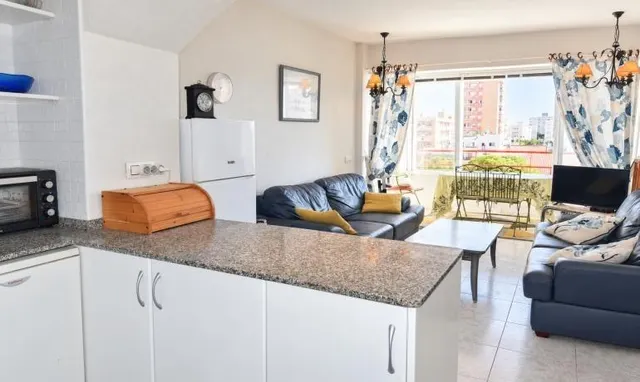 Bonito apartamento en Roses con piscinas comunitarias y vistas abiertas — 13