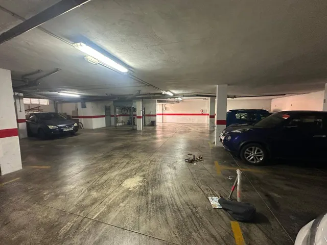 PISO EN VECINDARIO — 27