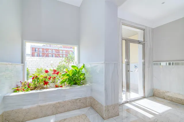 ¡Tu oasis junto a mar! Precioso piso de 2 dormitorios con terraza, piscina y garaje en Playa Poniente, Motril. — 43