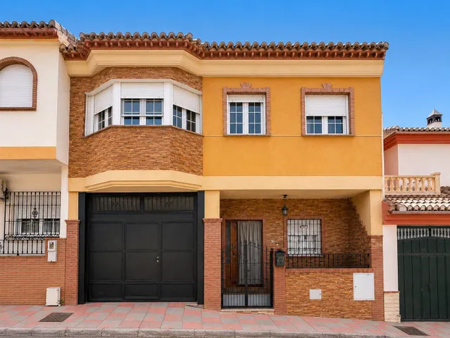 FANTÁSTICA VIVIENDA EN PADUL — 22