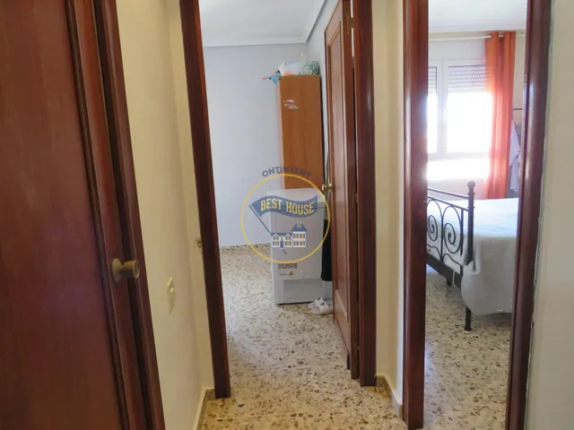 AMPLIO PISO EN EL CENTRO CON ASCENSOR Y TRASTERO EN ONTINYENT (VALENCIA) — 14