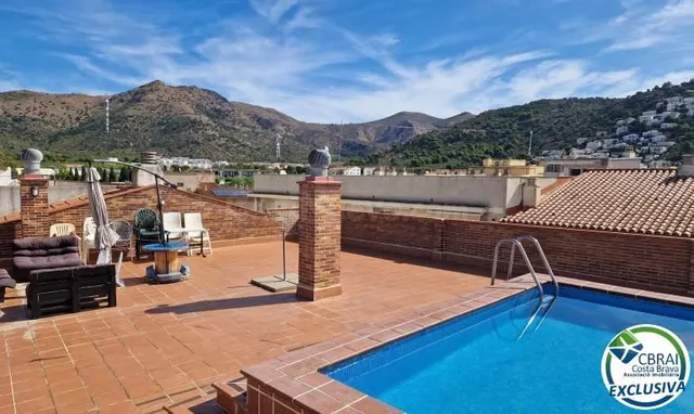 Ático Dúplex de 3 habitaciones con amplias Terrazas, piscina