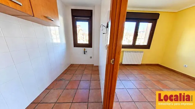 Chalet: amplitud, luz y carácter junto a la costa cántabra — 40